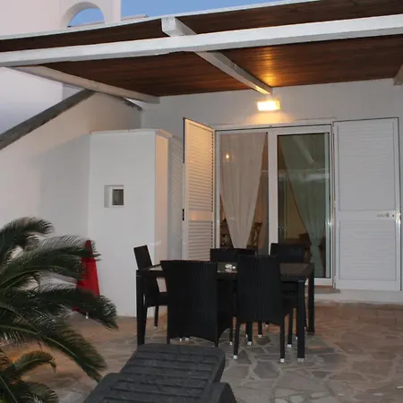 Ornella 펜션 빌라노바 디 오스투니